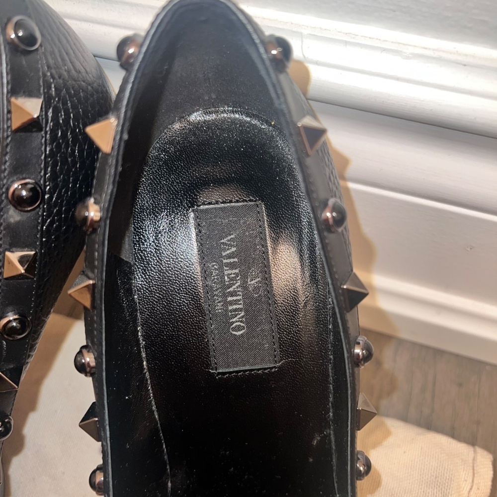 Authentic Valentino Garavani Rockstud Rolling Pumps - Picture 3 of 6